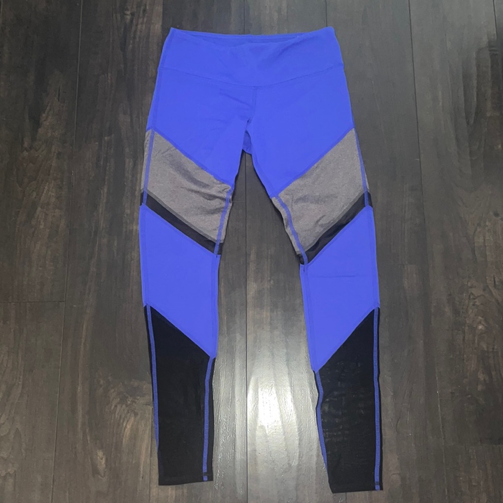 Royal blue gym or lounge leggings. Size small.